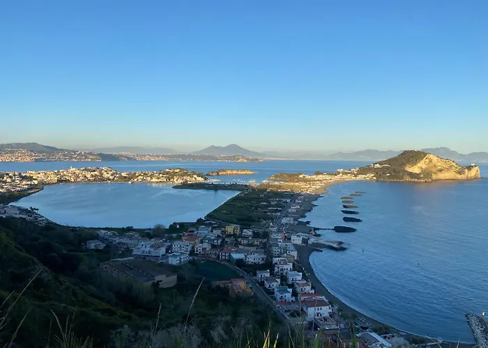 Affittacamere Domus Miliscola Monte di Procida